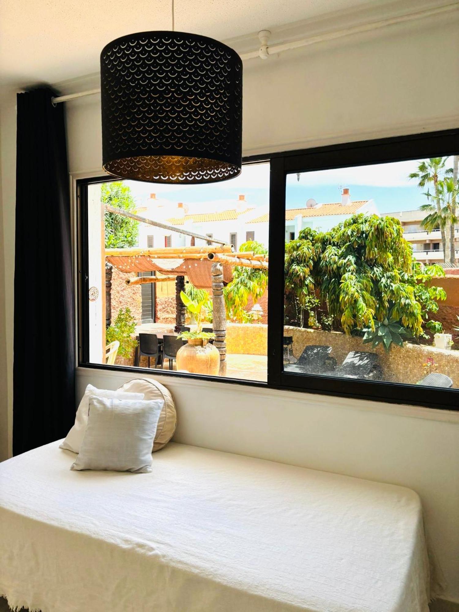 Bungalow Paraiso Callao Salvaje Exterior photo